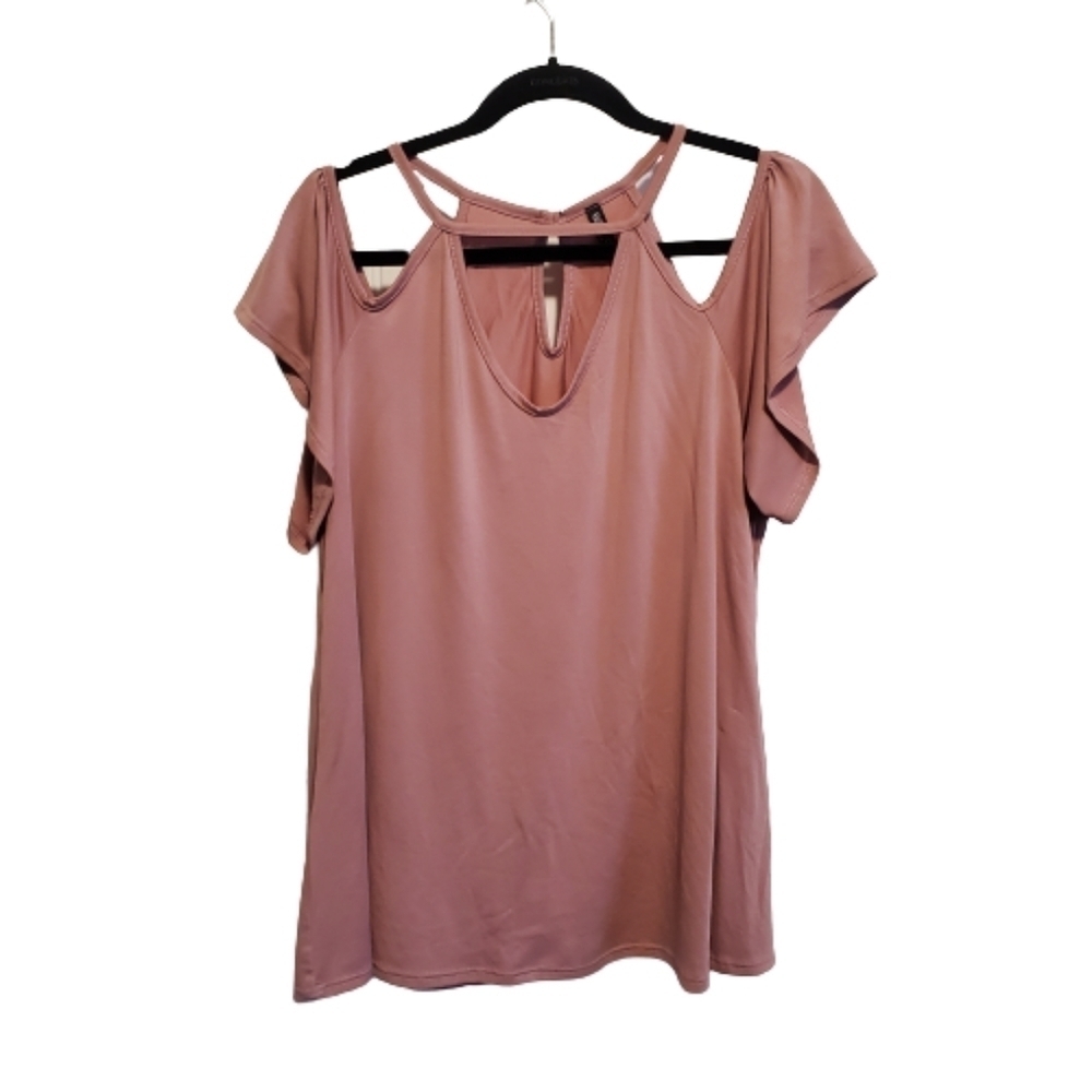 Vision USA Cold Shoulder Top XL!